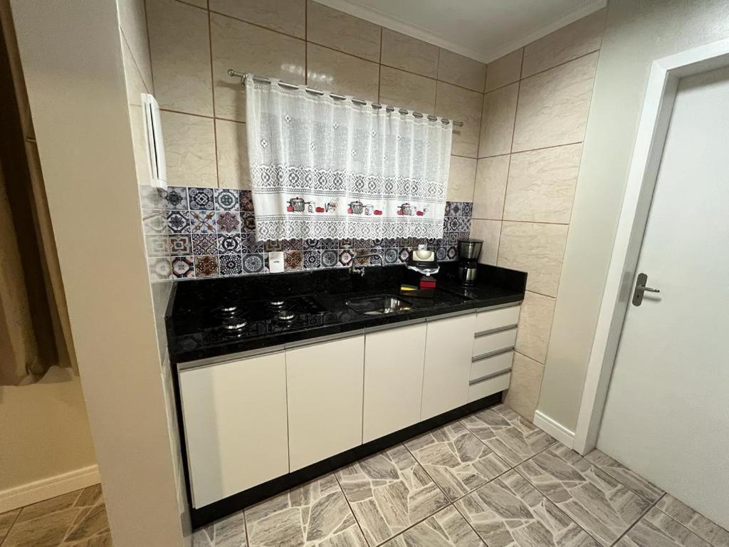 Residencial Bernardo 1 Dormitorio Florianopolis Ngoại thất bức ảnh